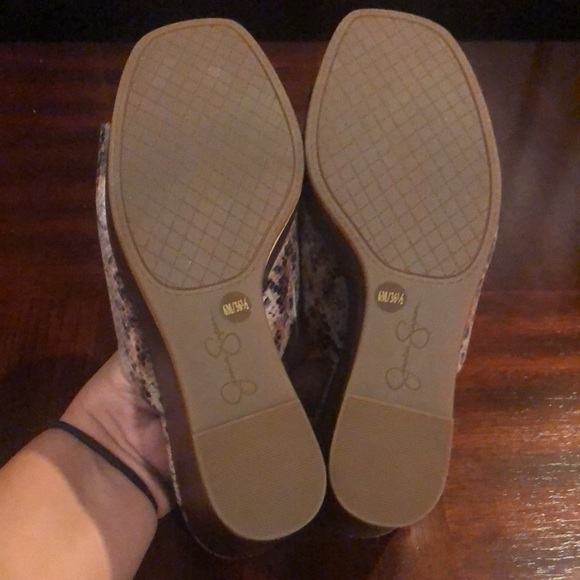 Jessica Simpson 👠 - Picture 3 of 5